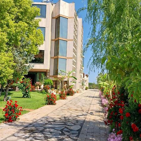 Hotel Different Divjake Ngoại thất bức ảnh
