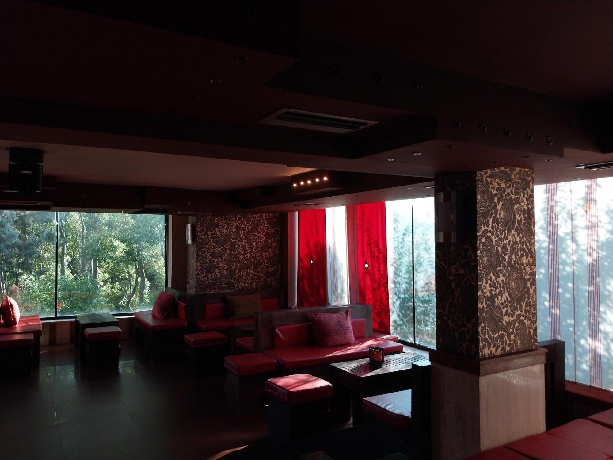 Hotel Different Divjake Ngoại thất bức ảnh